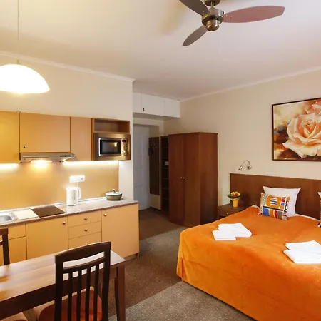 Hotel apartamentowy Anyday 3*