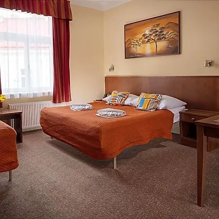 Anyday Aparthotel 3*