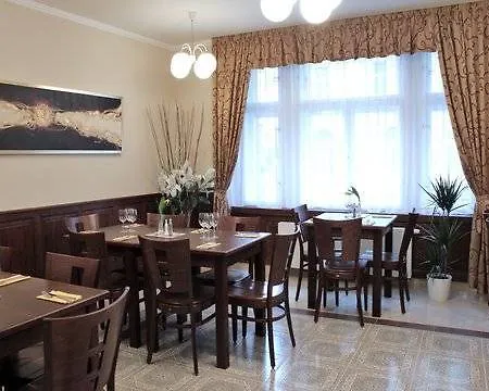 Anyday Aparthotel 3*